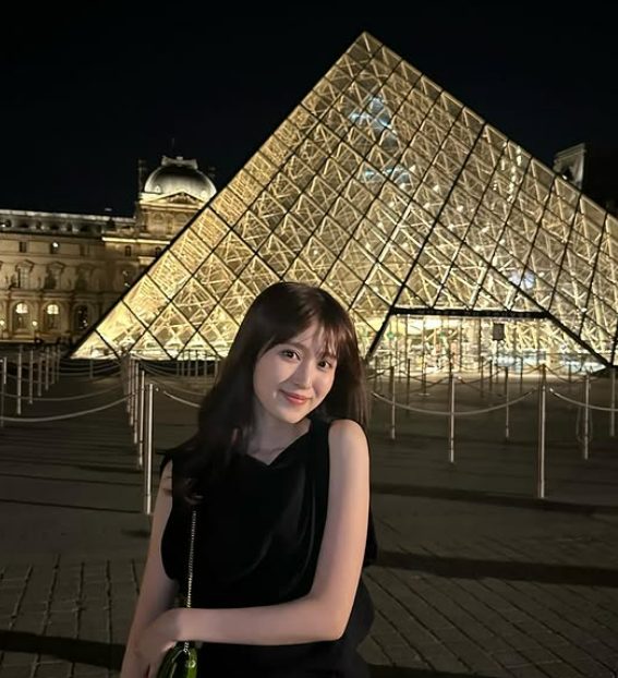 福本莉子
